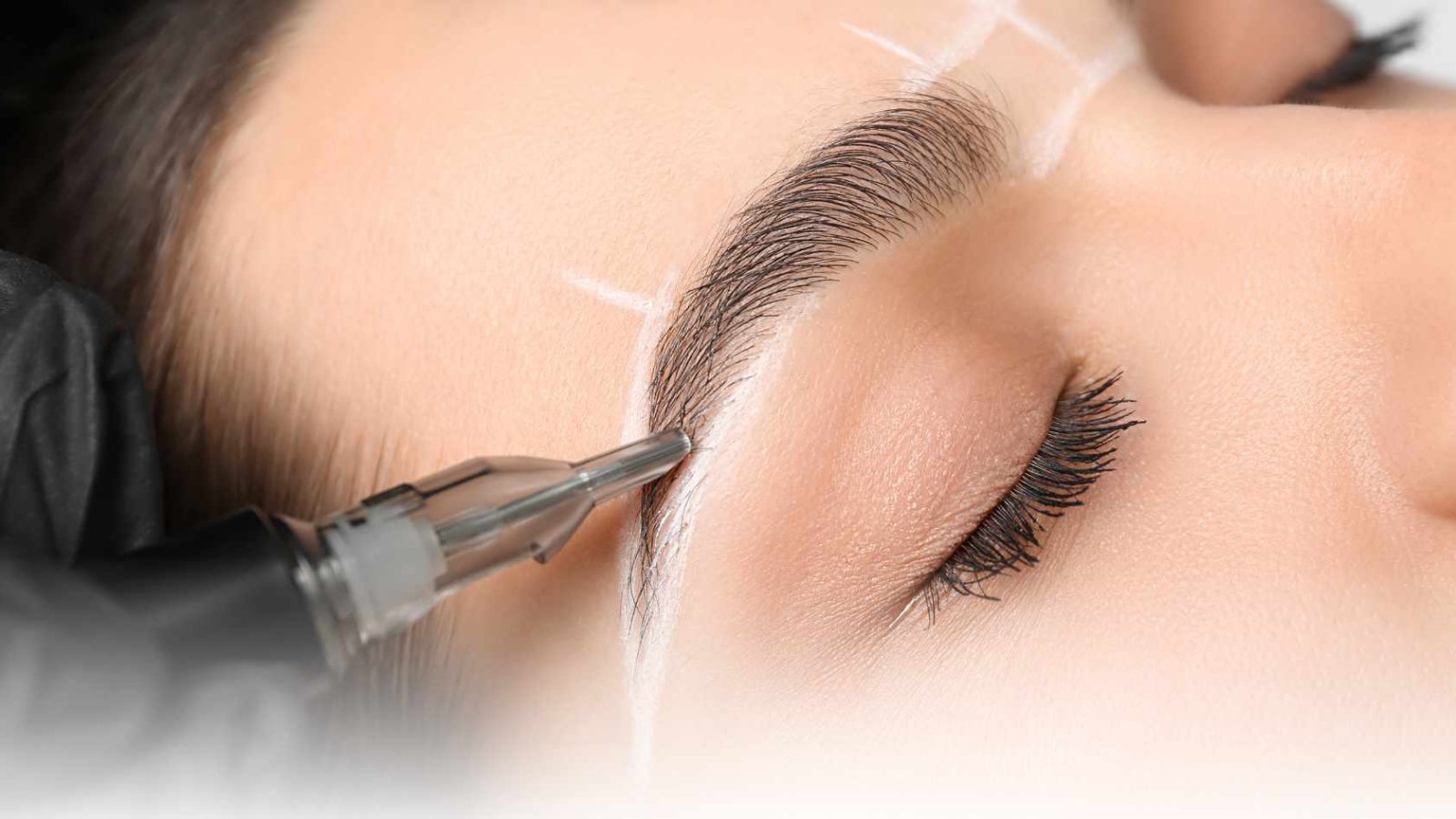 Altın oran kaş alımı ve kaş tasarımı Bostancı Kadıköy Lily's Beauty Studio