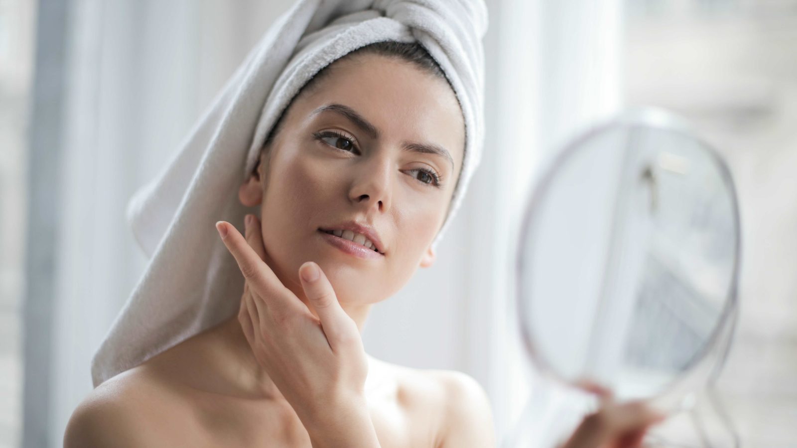 Lily's Beauty Studio Bostancı şubesinde cilt bakımı uygulama alanı